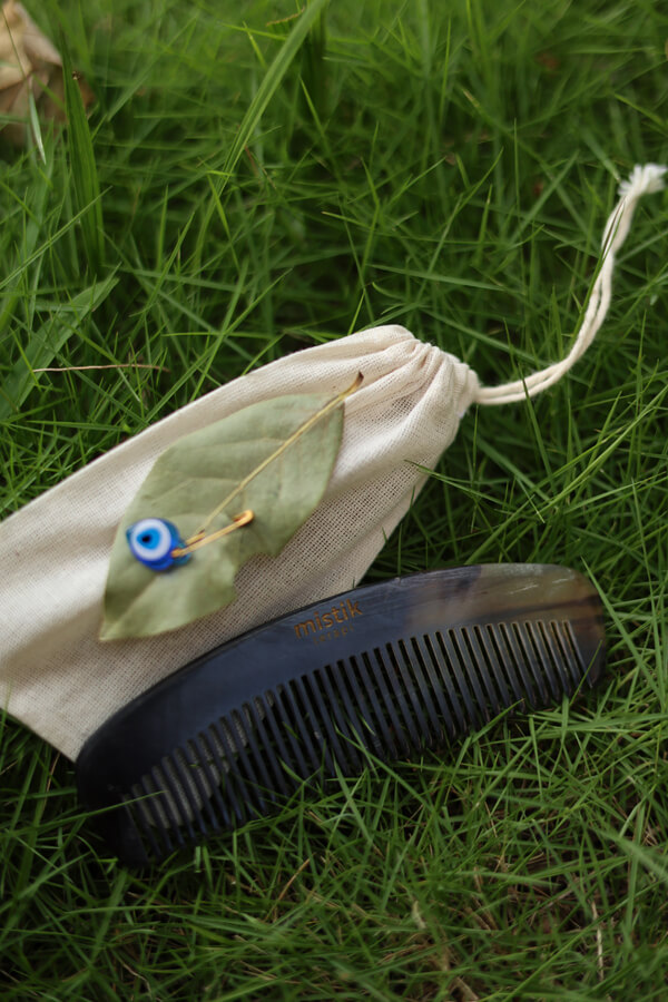 Mistik Terapi Sığır Boynuzu Tarak - Doğal ve Ekonomik Bakım - Orta Kalite